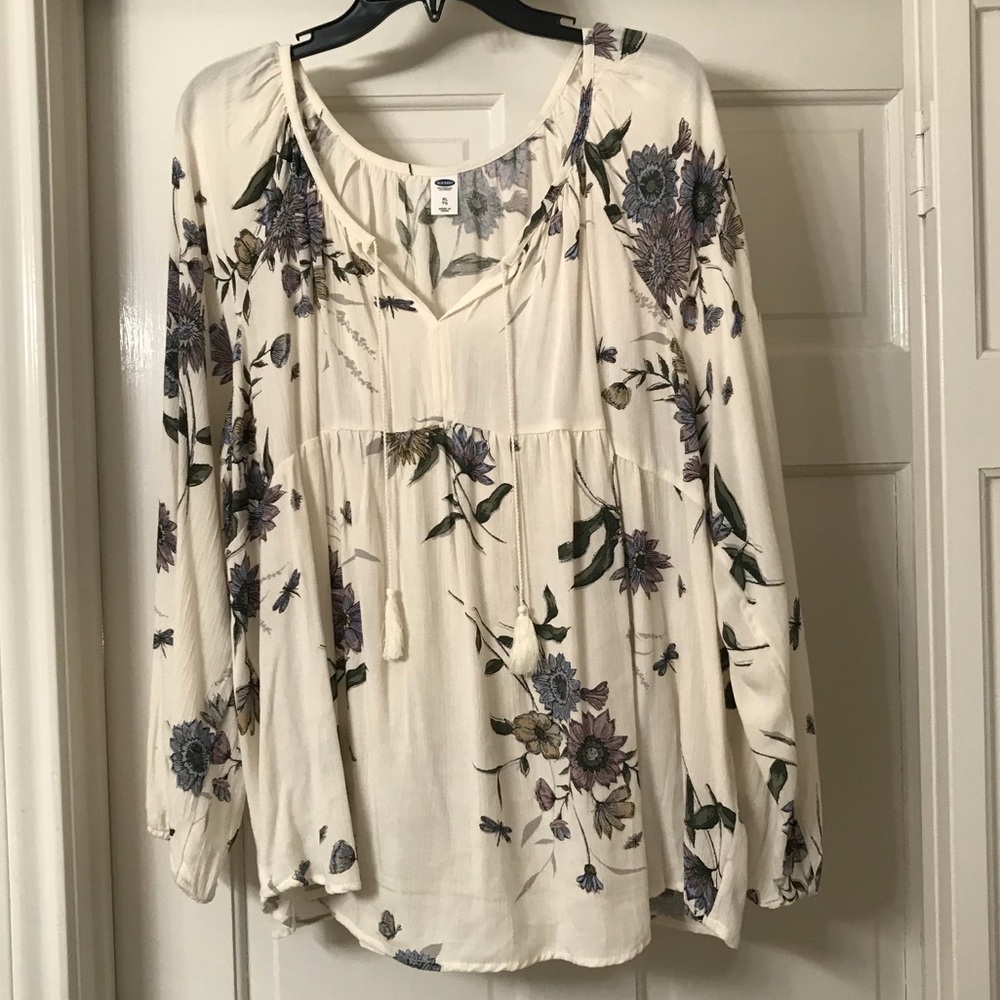 Old Navy flowy peplum blouse